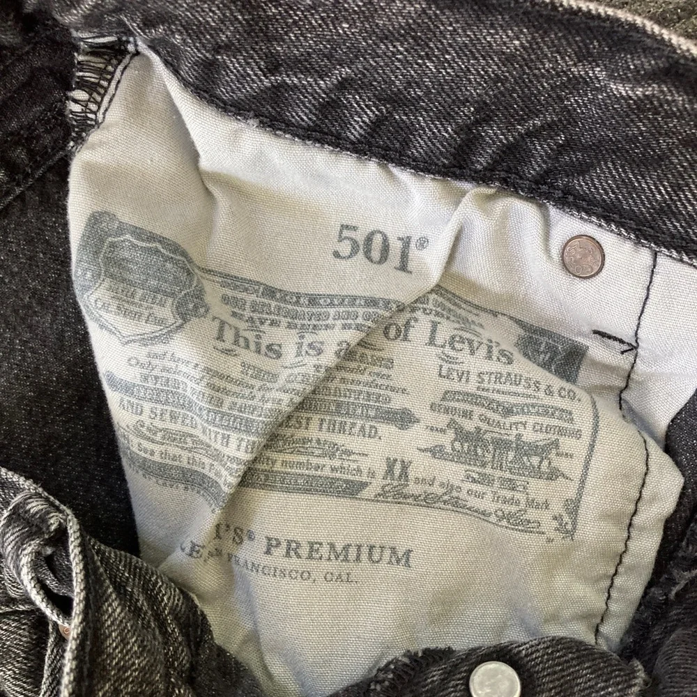Distressed Black 501 Levi’s Denim Shorts - Picture 3 of 5